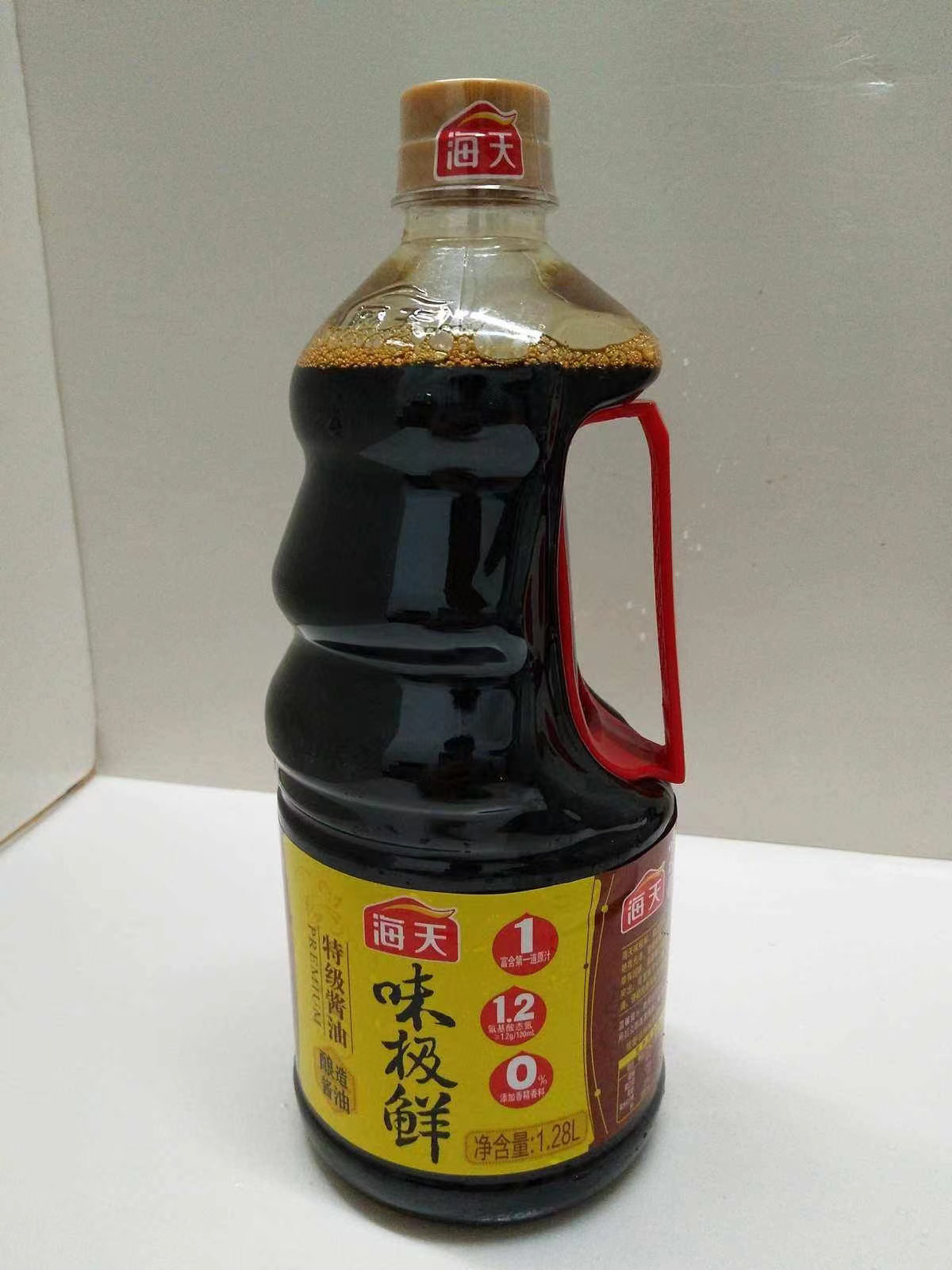 海天酱油味极鲜1.9L*2瓶优惠装 特级生抽酱油黄豆酿造蒸鱼豉油煲仔饭酱汁晒单图