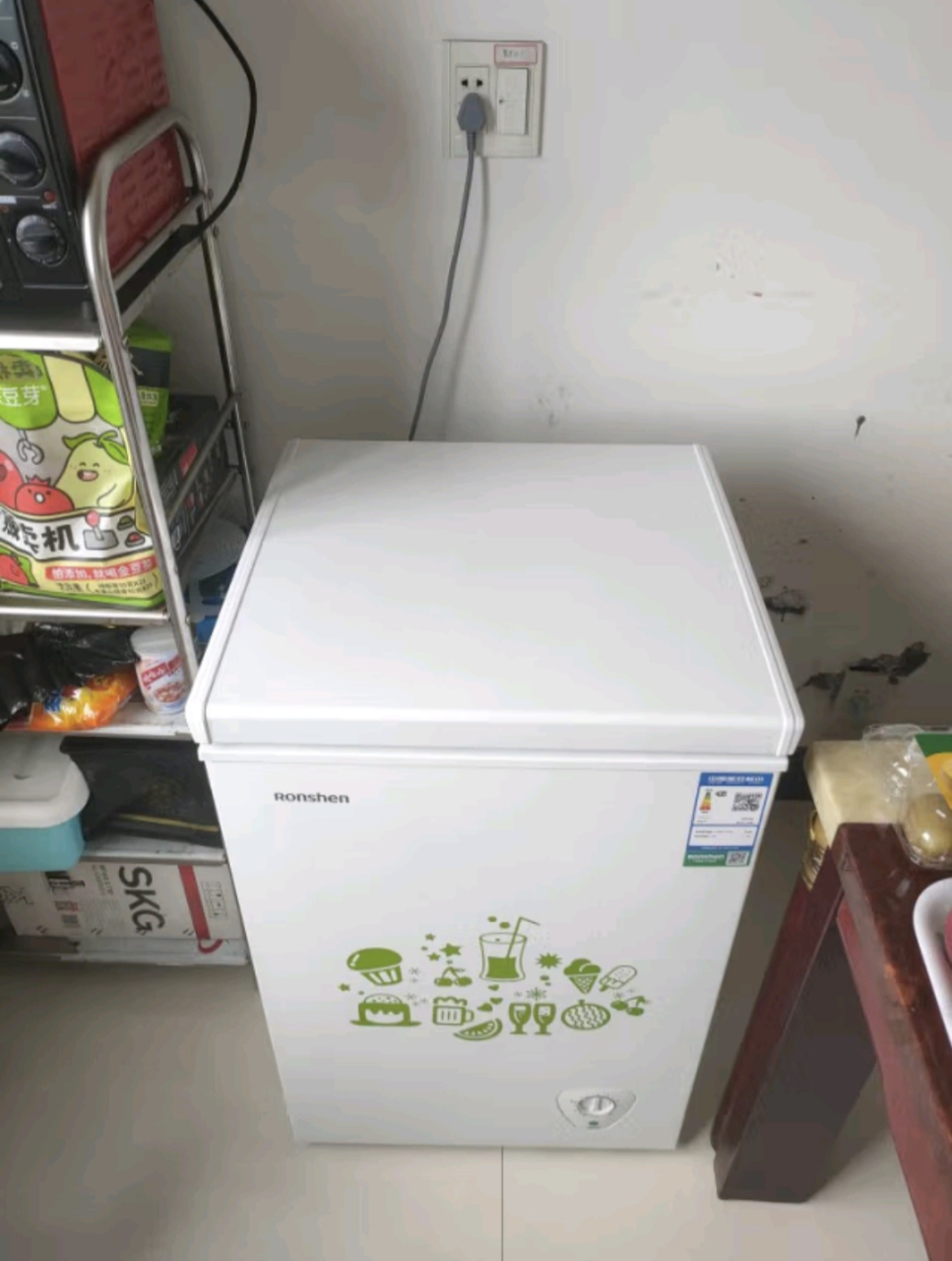 容声(Ronshen)100升顶开门小型冰柜 一级能效 母婴家用冷藏冷冻转换节能单温 (白)BD/BC-100MB晒单图