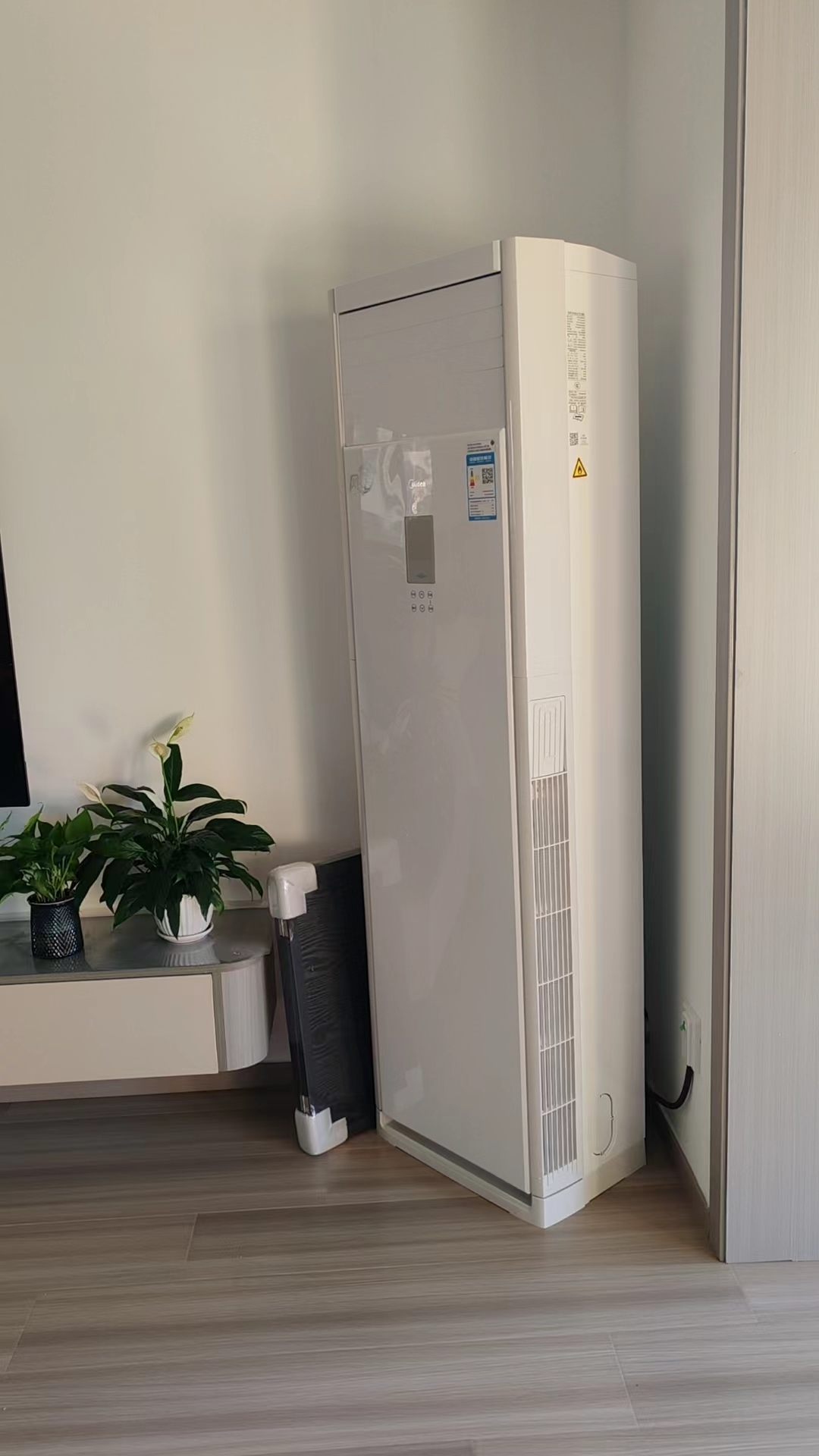 美的(Midea)空调柜机大3匹p风客新能效变频冷暖立式方柜商铺办公室客厅家用节能省电KFR-72LW/N8MFB3晒单图