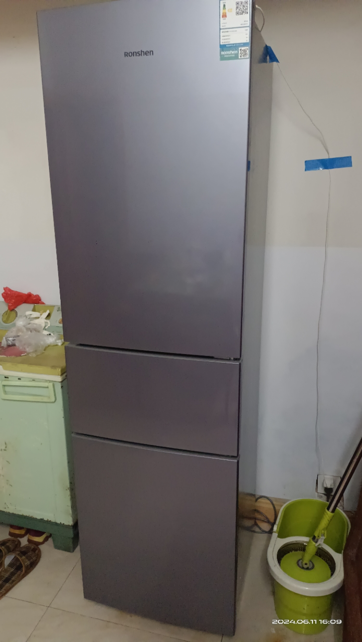 容声(Ronshen)218升 三门小型电冰箱 银色中门软冷冻三温区保鲜节能省电低噪家用租房BCD-218D11N晒单图