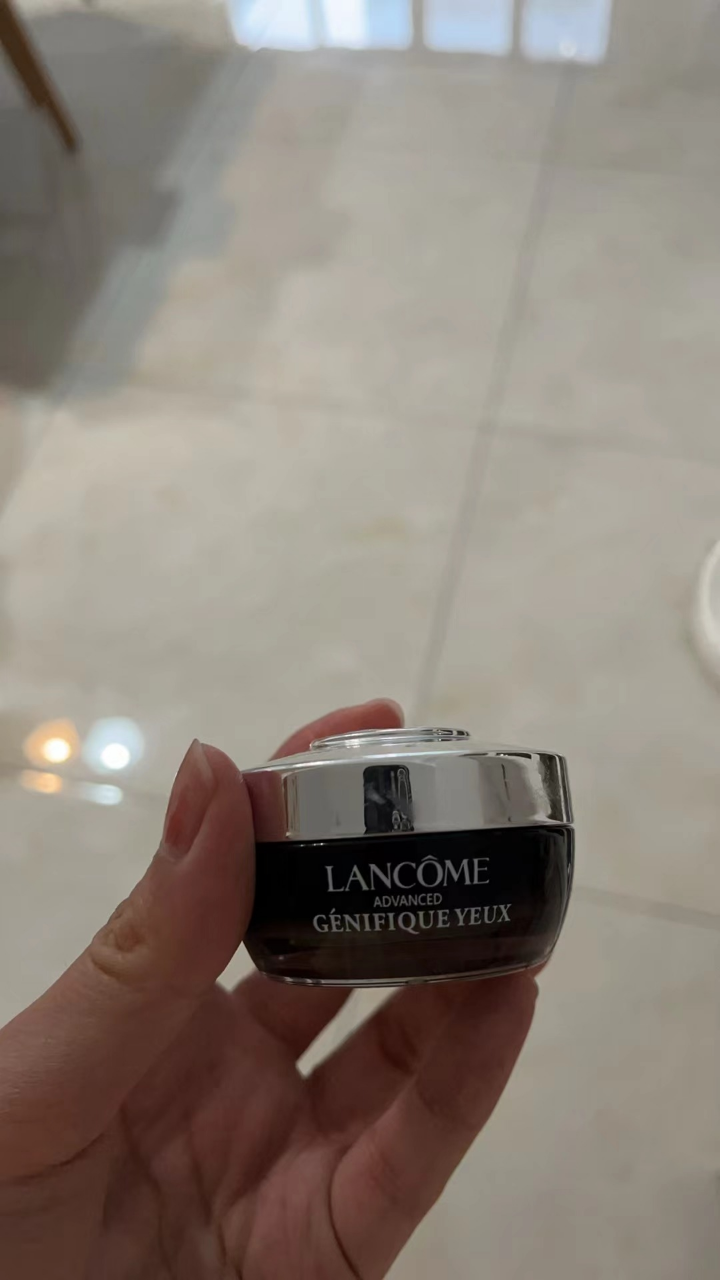 兰蔻(lancome)全新精华肌底眼霜15ml 淡化黑眼圈淡化眼纹小黑瓶/眼霜15ML晒单图