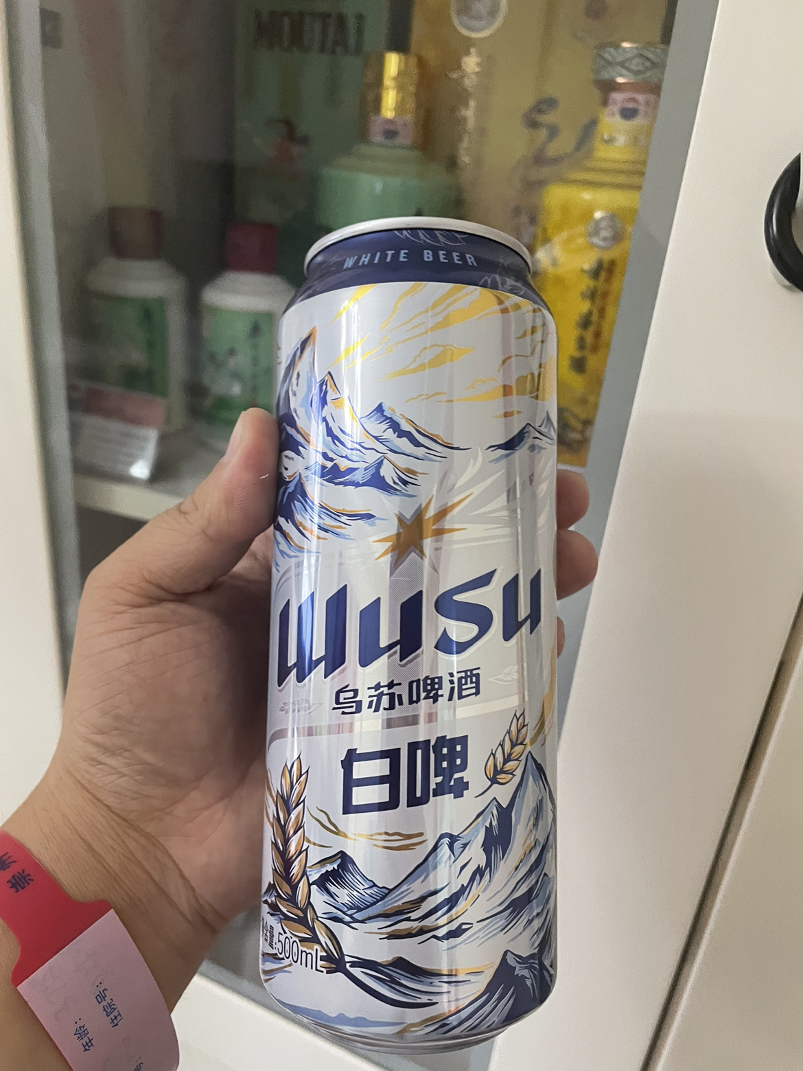 乌苏啤酒WUSU 天山白小麦白啤 500ml*6罐装 听装乌苏白啤晒单图
