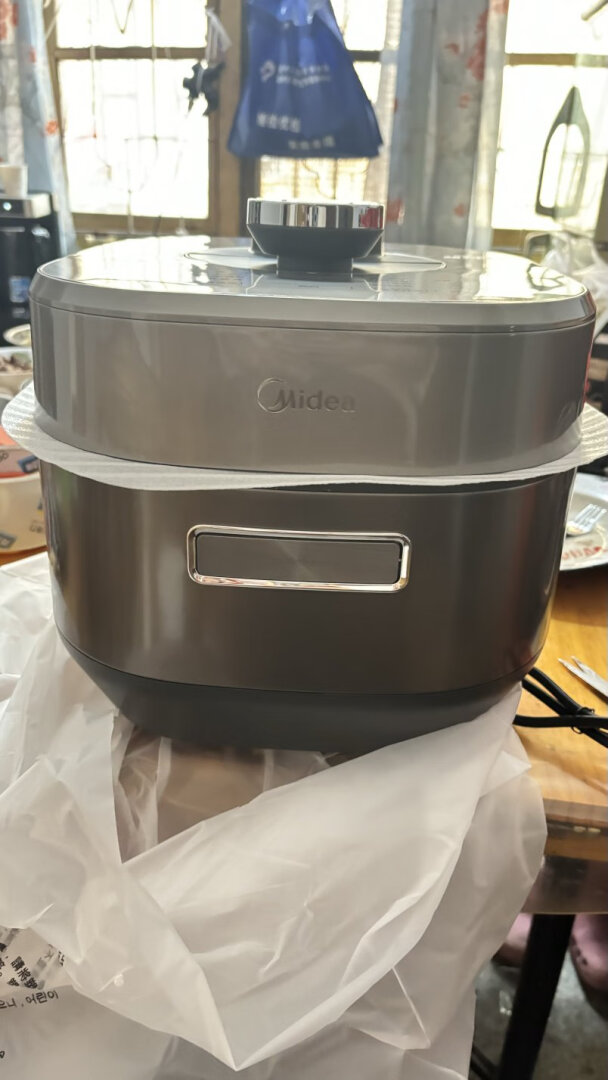 美的(Midea)速嫩感电压力锅 6分钟一道菜 家用智能5L IH猛火2200W 顶置面板 双钢胆高压锅MY-S572N晒单图