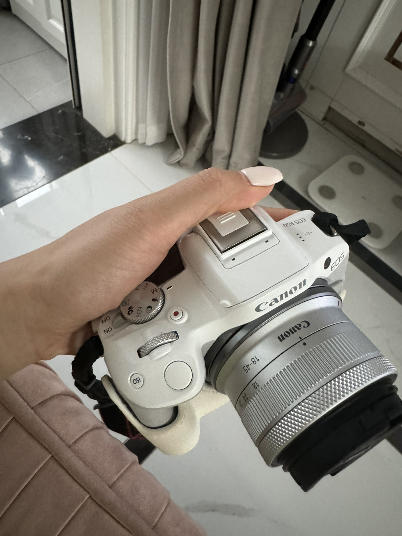 佳能(Canon)EOS R50 小型便携 搭载多种智能化自动拍摄功能 微单数码套机 白色 海外版晒单图