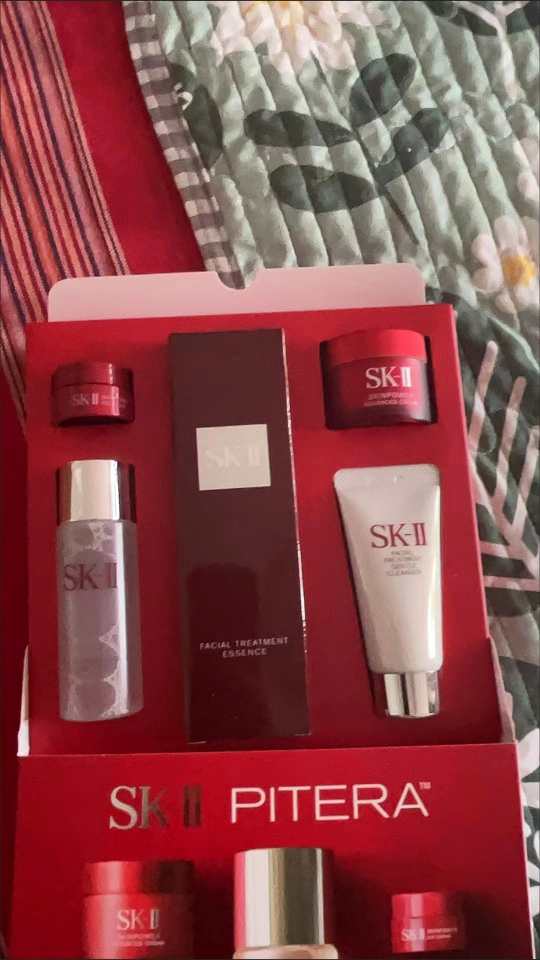 [国内专柜]SK-II/sk2星品护肤礼盒5件套(神仙水/清莹露洁面霜/面霜眼霜)面部护肤套装礼盒情人节送女友,用心之选晒单图