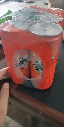 百事可乐 美年达 Mirinda 橙味汽水细长易拉罐 330ml*6罐组晒单图