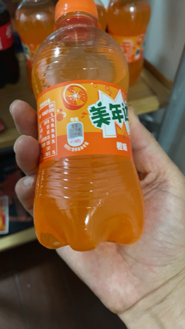 百事可乐 美年达 Mirinda 橙味汽水 碳酸饮料 300ml*4瓶 (新老包装随机发货)晒单图