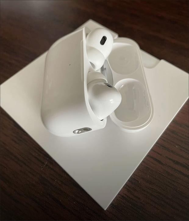 AirPods Pro (第二代) - 配 MagSafe 充电盒 (USB‑C)MTJV3CH/A晒单图