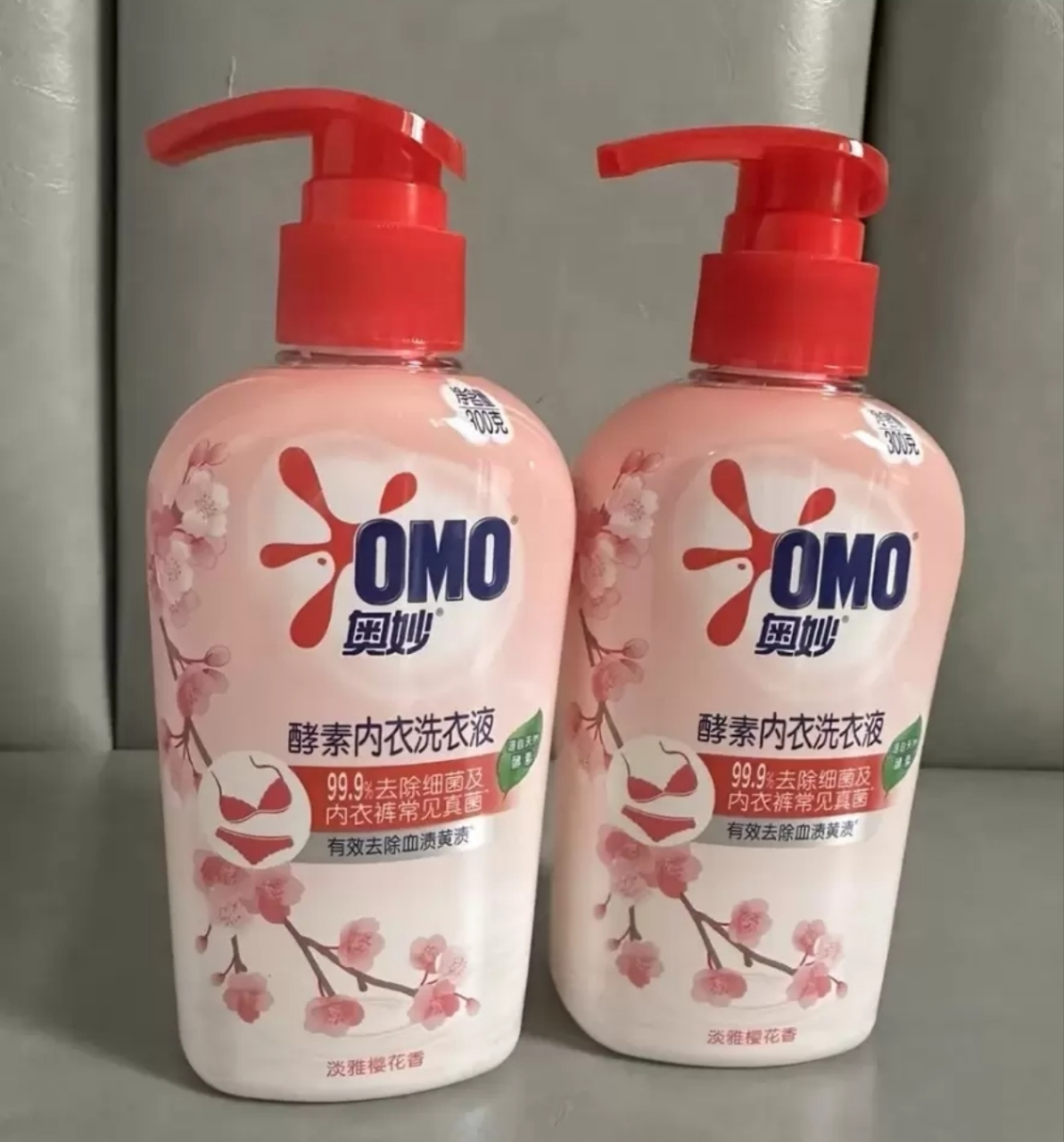 奥妙(OMO)酵素内裤内衣洗衣液樱花300g*2瓶 除真菌 去血渍 专用 抑菌 女士晒单图