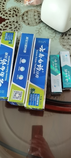 云南白药牙膏(薄荷清爽型)230g*3支装晒单图