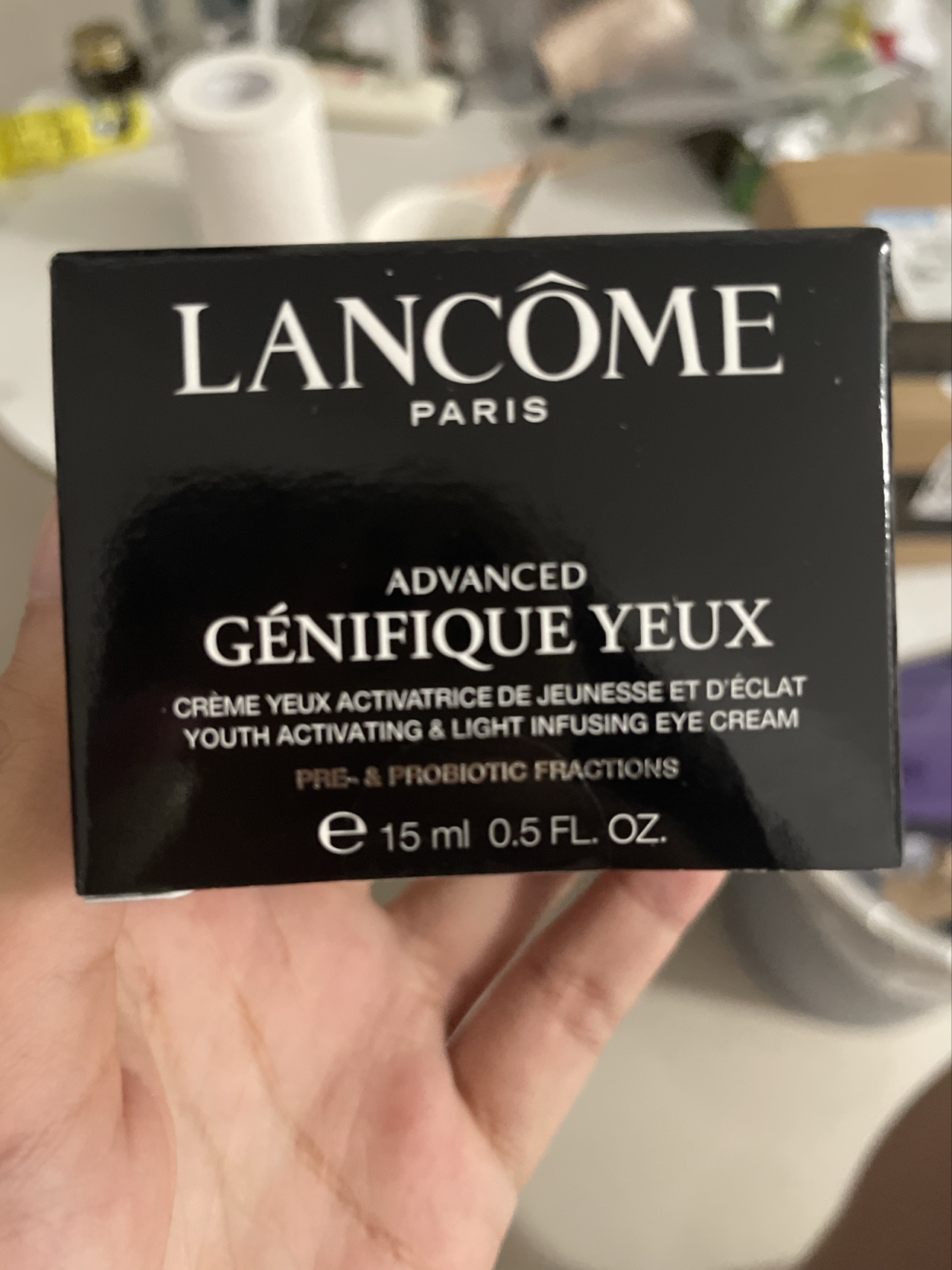 兰蔻(lancome)全新精华肌底眼霜15ml 淡化黑眼圈 淡化眼纹小黑瓶眼/霜15ML晒单图