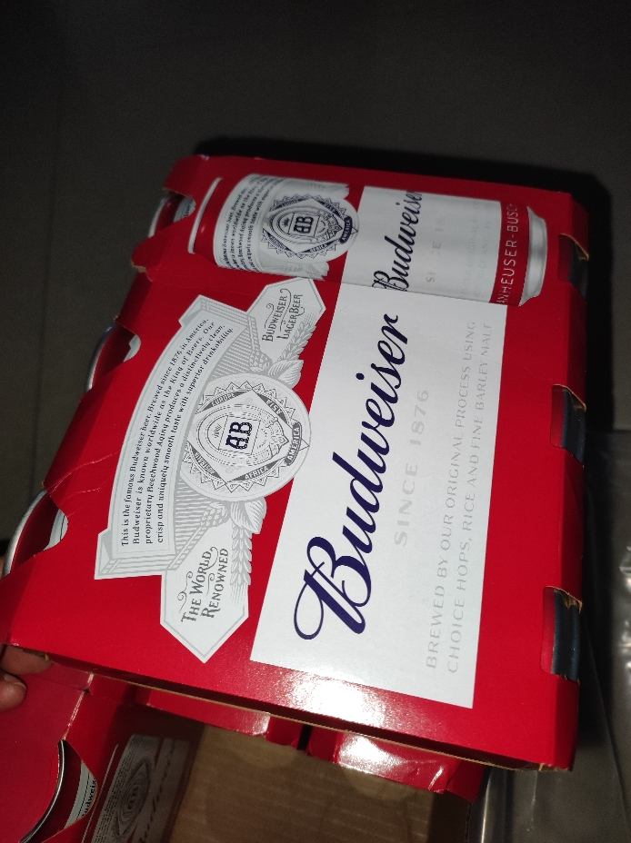 百威(Budweiser)啤酒经典醇正500ml*18听晒单图