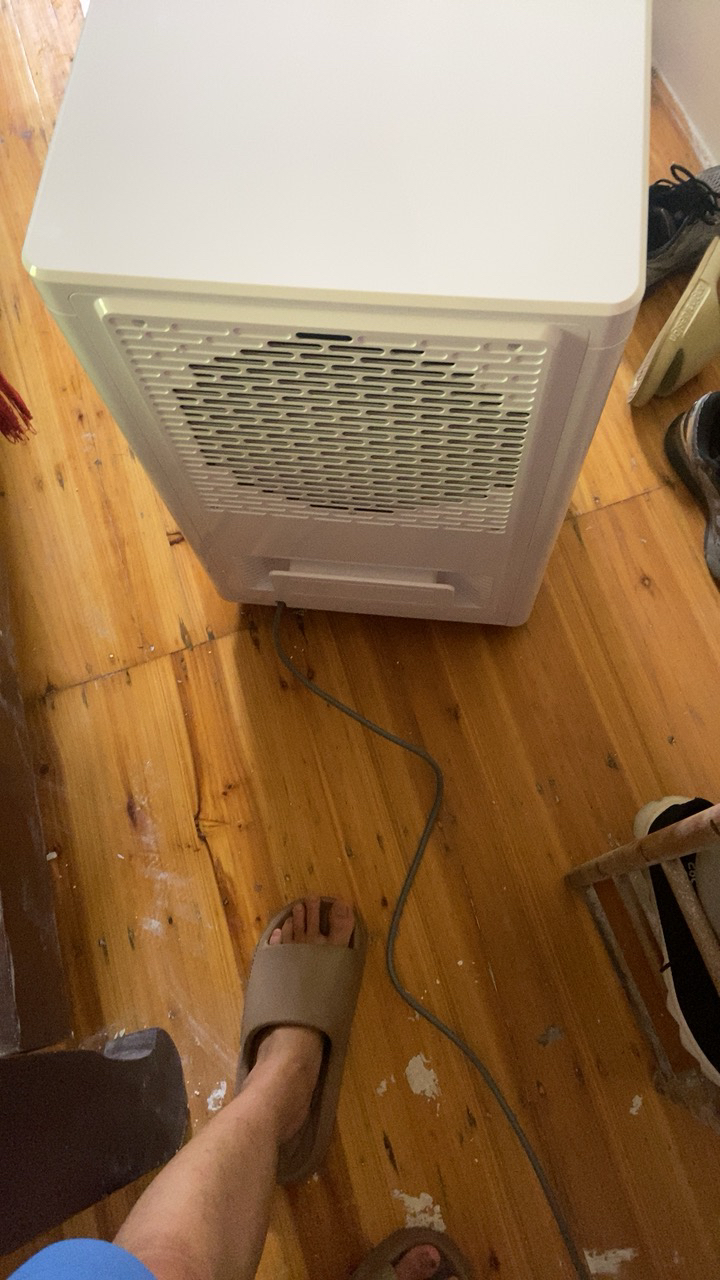 德业(Deye)除湿机 家用DYD-D50A3地下室抽湿机60㎡以上大功率50升/天以上APP智能控制轻音仓库工业除湿器晒单图