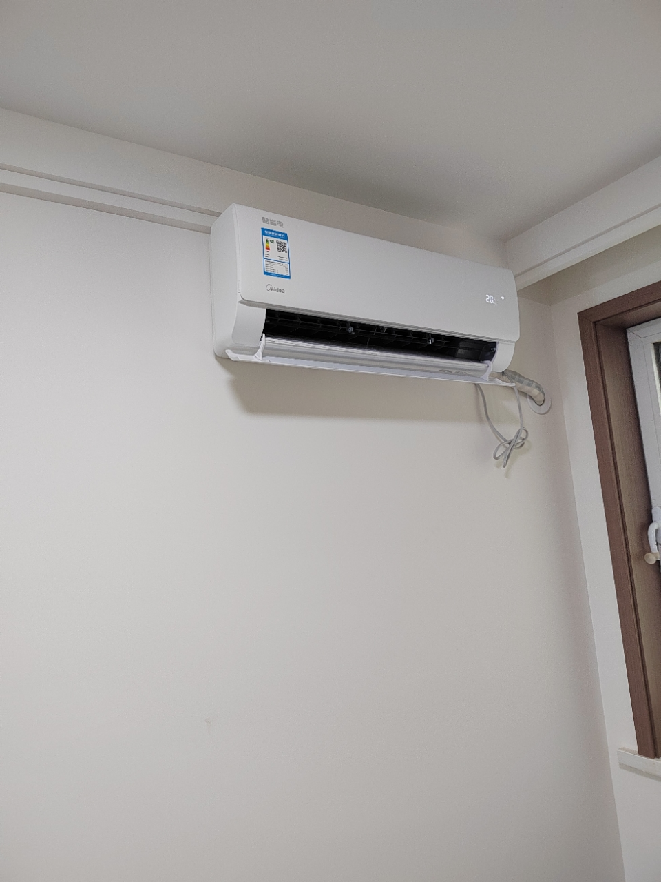 美的(Midea)空调挂机酷省电大1匹p变频冷暖新一级智能壁挂式客厅卧室大风口节能省电KFR-26GW/N8KS1-1晒单图