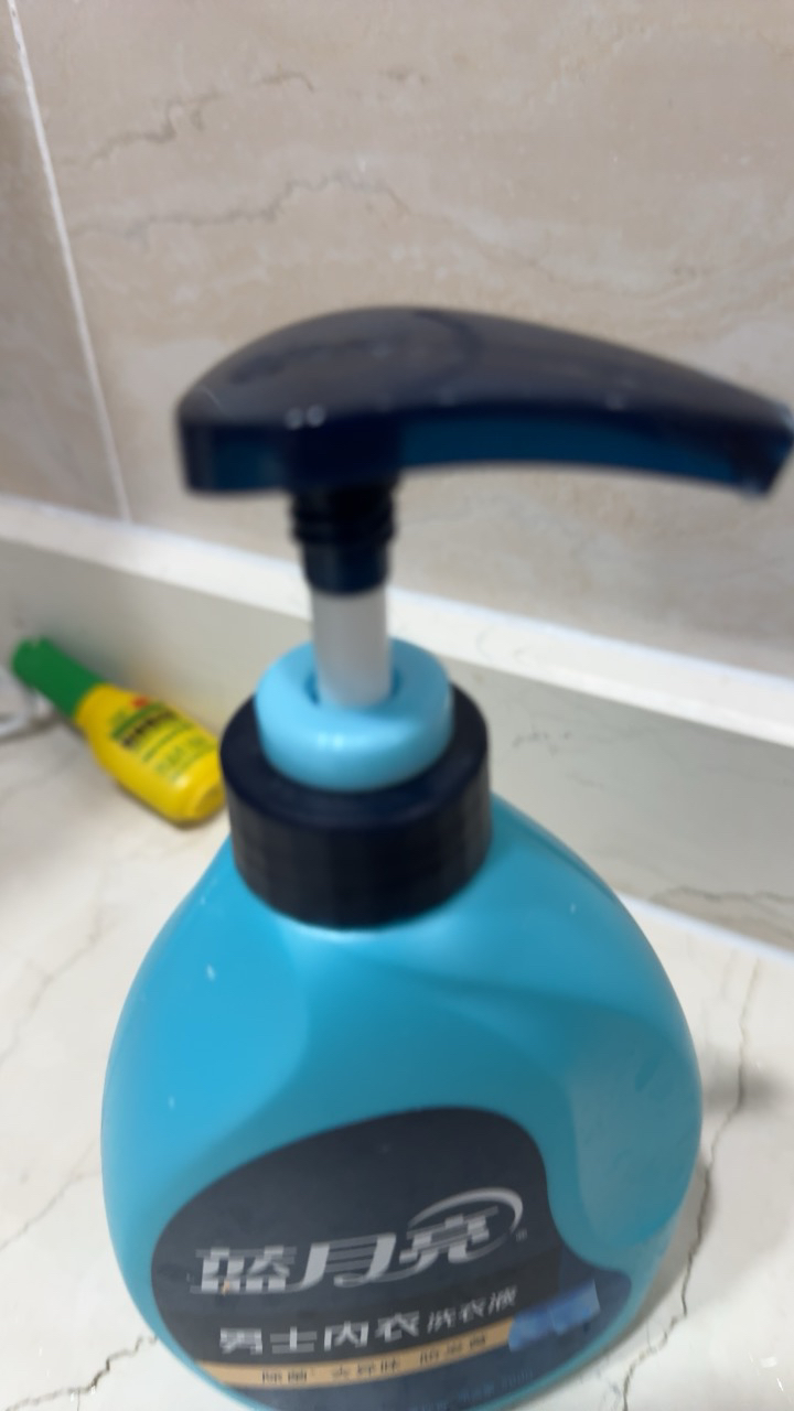 蓝月亮 深层洁净洗衣液10斤组合套装 1kg瓶+1kg*4袋 薰衣草香 深层去污 轻松洁净 温和配方 护色护衣晒单图