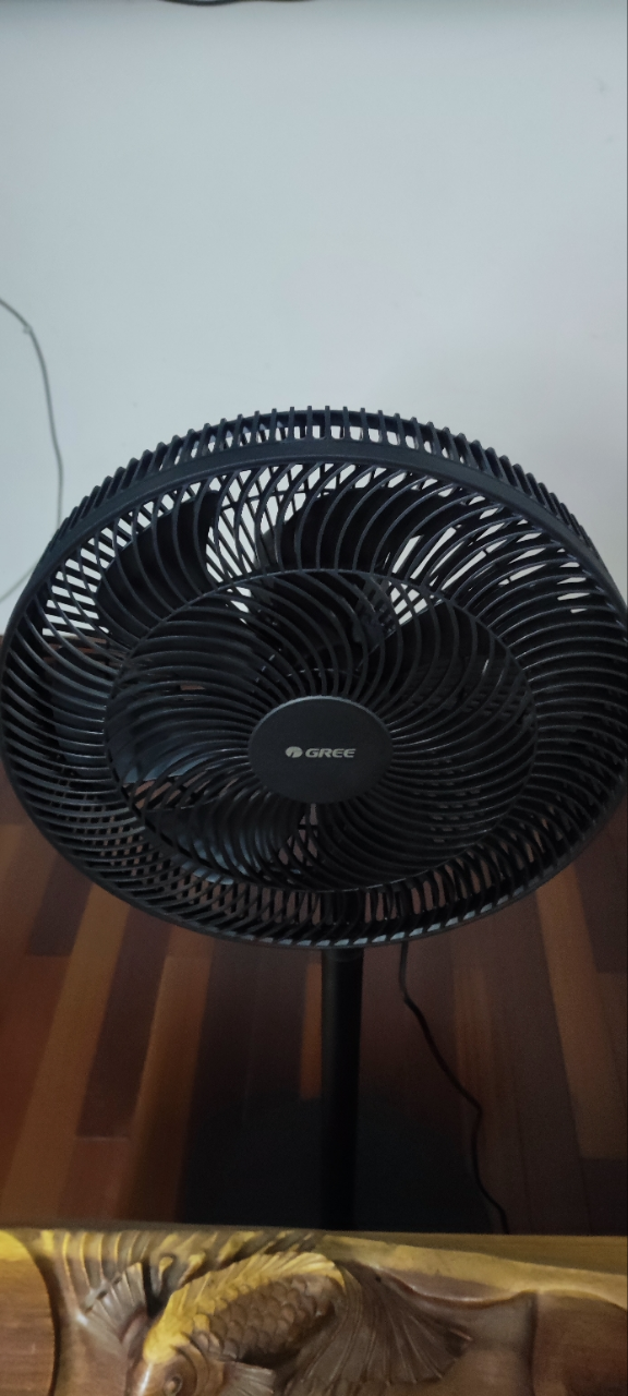 格力(GREE)落地扇FD-35X65h7电风扇家用节能省电学生立式大风量客厅宿舍机械七叶扇黑色晒单图