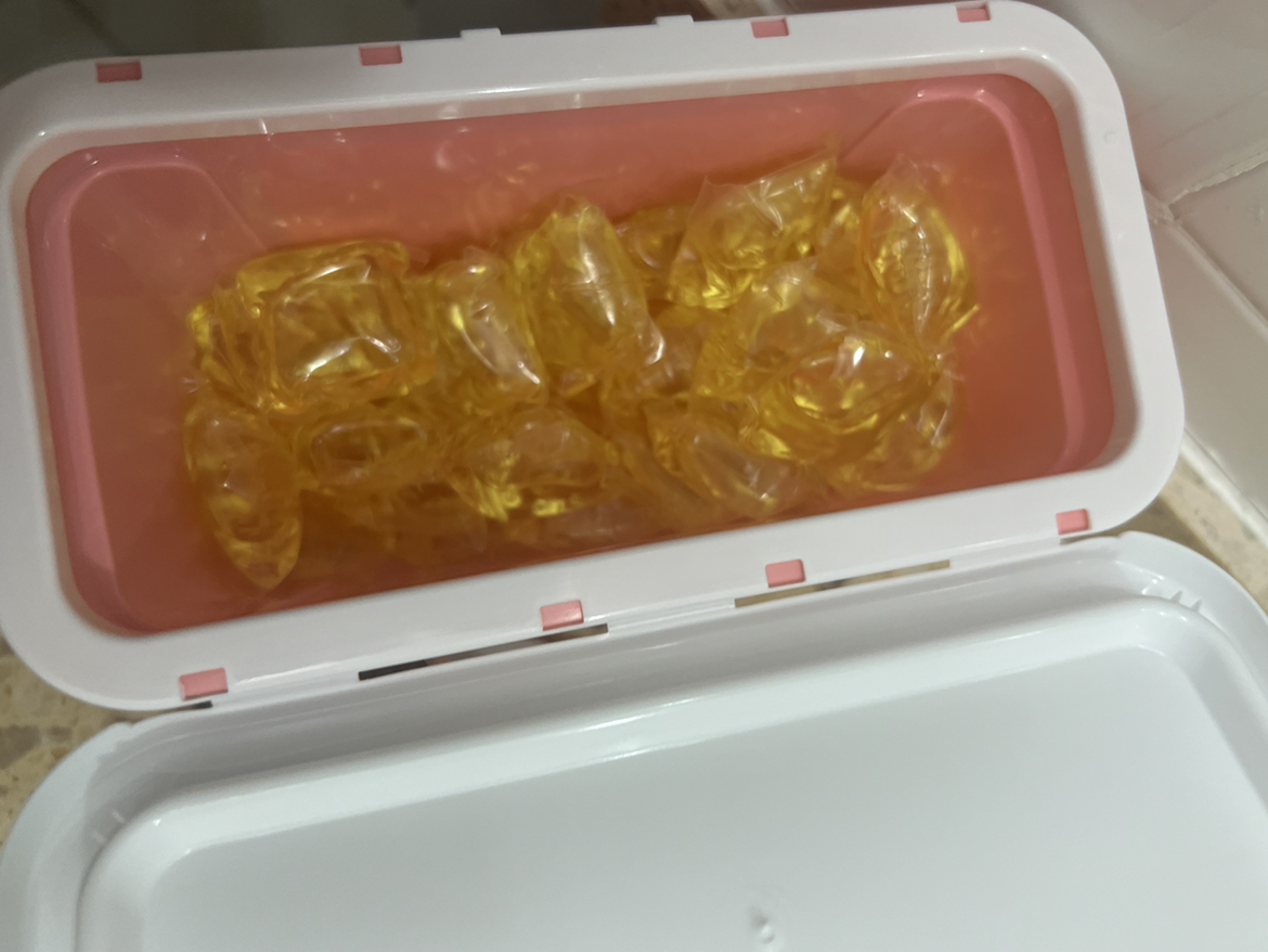 [52颗]立白小苍兰香氛香柔倍净洗衣凝珠416g持久留香1颗净洗全家衣物晒单图