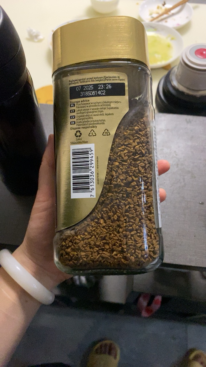 雀巢金牌欧洲进口黑咖啡冻干200g瓶装速溶醇香咖啡 外包装随机发货晒单图