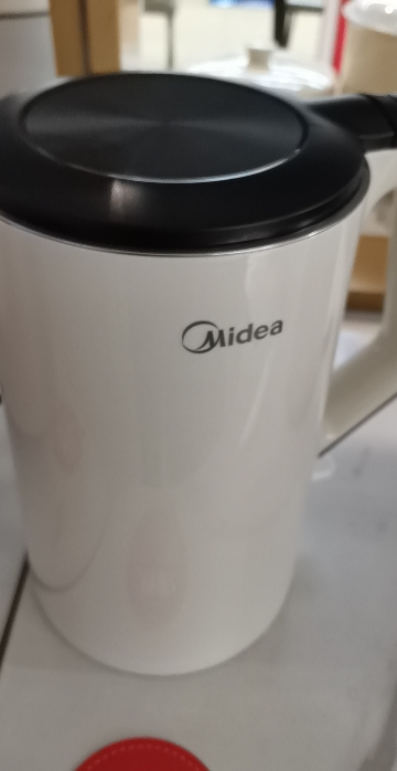 美的(Midea)电水壶 HJ1522 双层防烫1500W大功率304不锈钢一体式无缝内胆 自动断电1.5L大容量晒单图