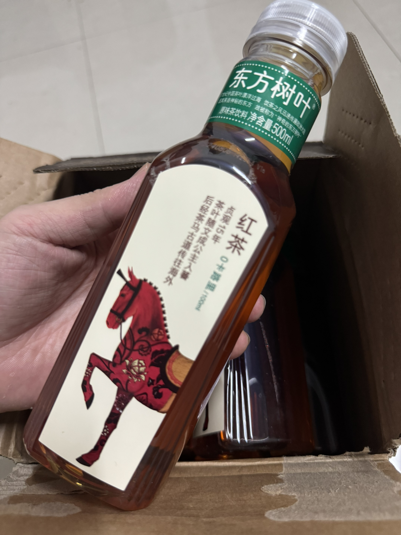 农夫山泉 东方树叶红茶500ml*15瓶 整箱无糖饮料晒单图