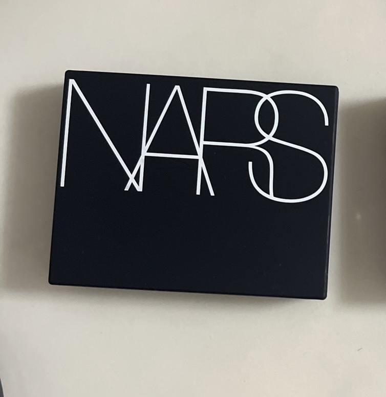 纳斯(NARS)定妆大白饼10g 细腻持妆 散粉蜜粉不飞粉 定妆修容不脱妆大/白饼10g晒单图