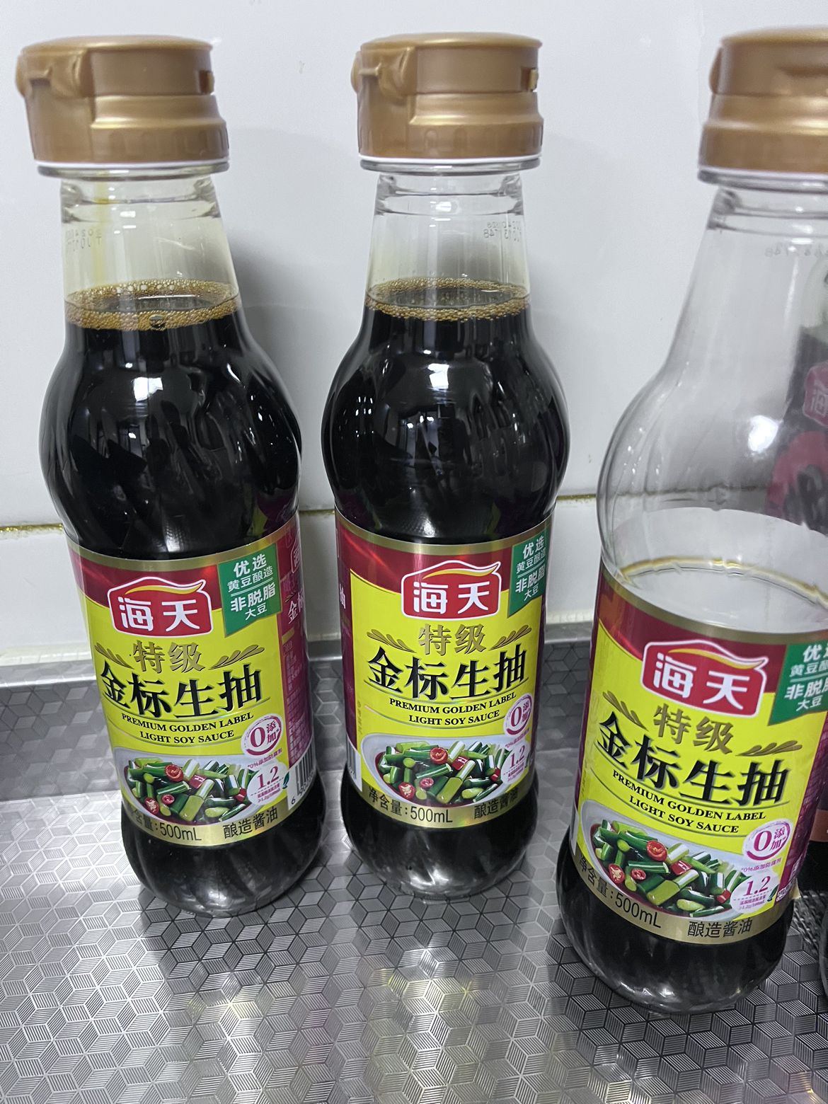 海天酱油 特级金标生抽500ml*2瓶 酿造酱油 炒菜凉拌火锅特级调味品 特级金标生抽500ml*2瓶晒单图