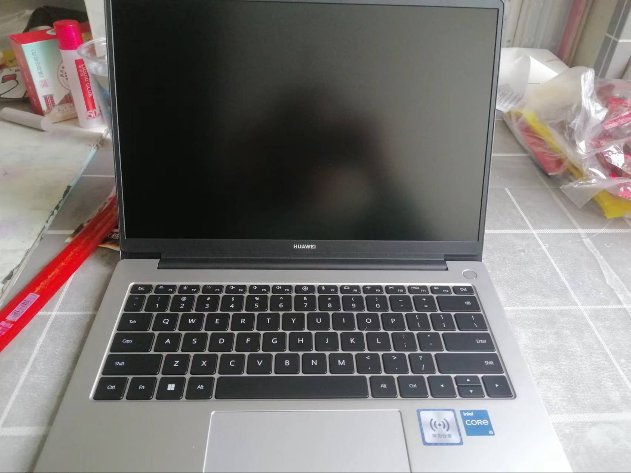 华为MateBook D 14 2024笔记本电脑 13代英特尔 i5-13420H/16:10护眼全面屏 i5 16G 512G 皓月银晒单图