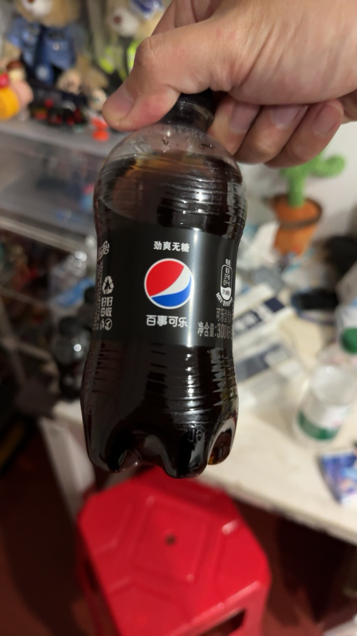 百事可乐 无糖 Pepsi 碳酸饮料 汽水可乐 小胶瓶 300ml*12瓶 饮料整箱晒单图