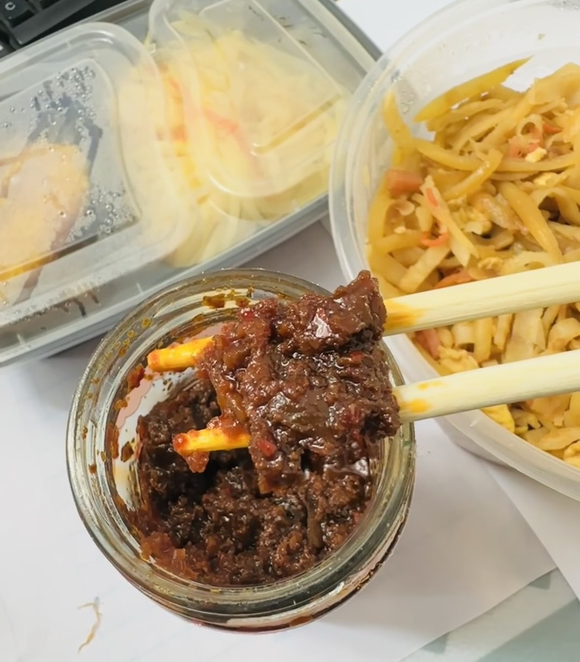 海天0添加拌饭酱300g拌面炒菜下饭酱料香菇辣椒酱晒单图