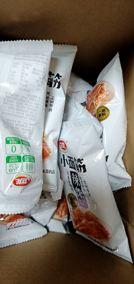 卫龙辣条小面筋散装30小包香辣网红小吃休闲零食品素肉聚餐晒单图