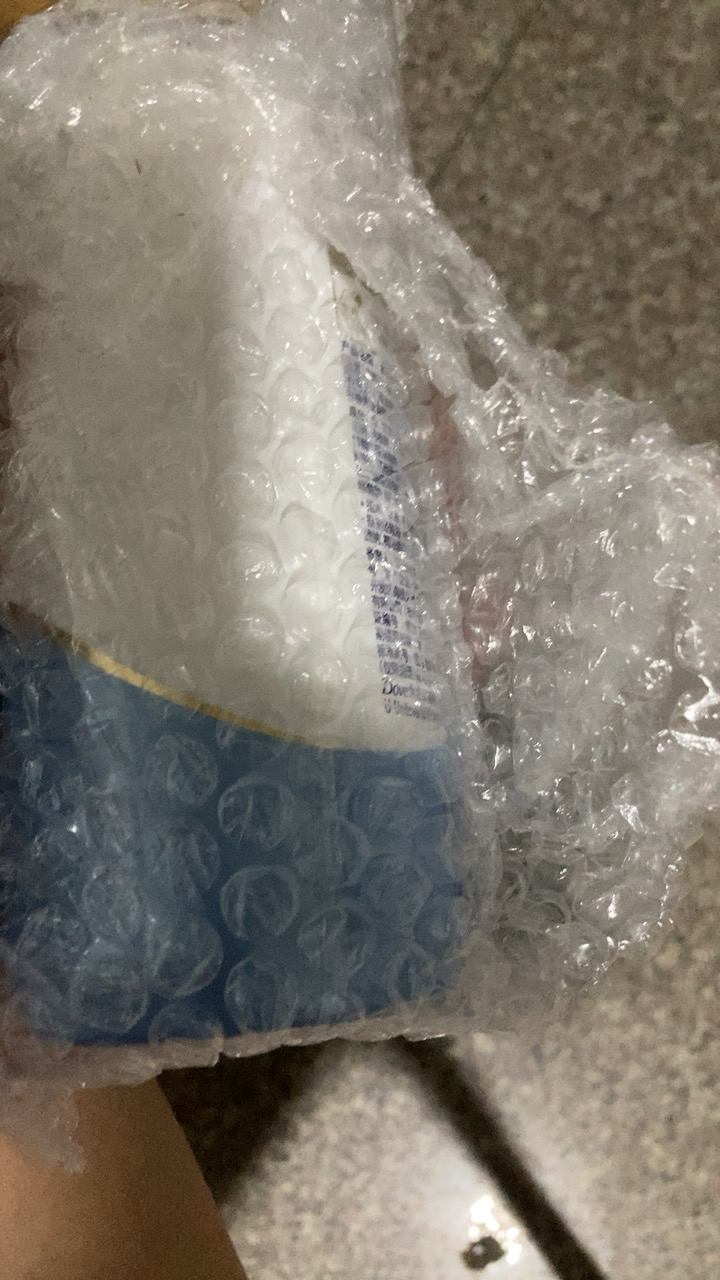 多芬(Dove)泡泡沐浴露 神经酰胺 沐浴乳 氨基酸沐浴液 保湿滋润 500ml 深层营润晒单图