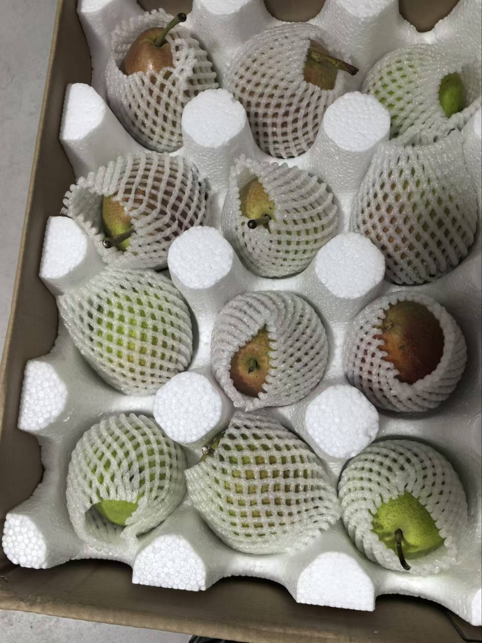 [苏鲜生]河北精品香梨 新鲜水果 松脆多汁 净重4.7-5.2斤 单果150g以上晒单图