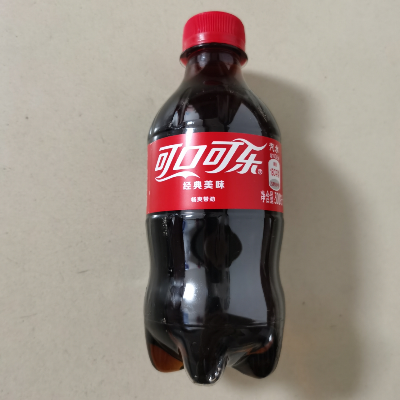 可口可乐300ml*6瓶碳酸饮料夏日清凉快乐水汽水饮料晒单图