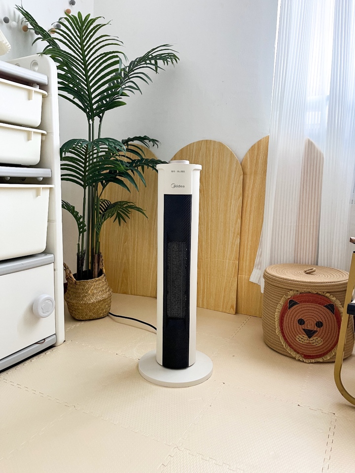 美的(Midea)取暖器 家用暖风机遥控直流电暖器 立式恒温电暖气片冷暖两用可定时客厅暖脚速热烤火炉热风机NFU-H晒单图