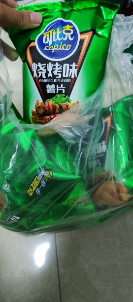 可比克 烧烤味薯片32g/袋 膨化小吃休闲办公宿舍小零达利园食品晒单图