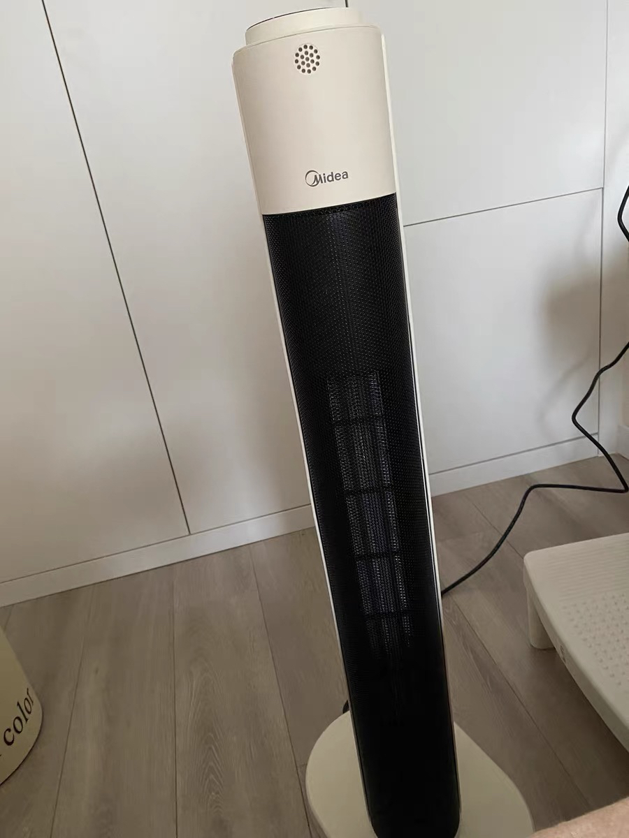 美的(Midea) 电暖器电暖风机取暖器立式家用电散热器居家办公室多用安静低噪多功能速热 NFU-P晒单图