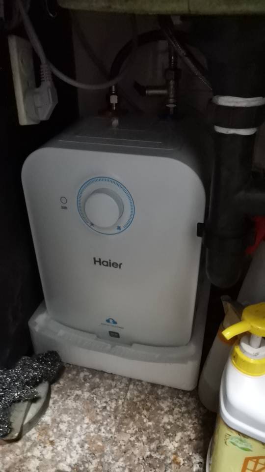 海尔(Haier)6.6升上出水小厨宝 2200W家用厨房速热电热水器 小巧尺寸一级能效节能 EC6.6FA晒单图