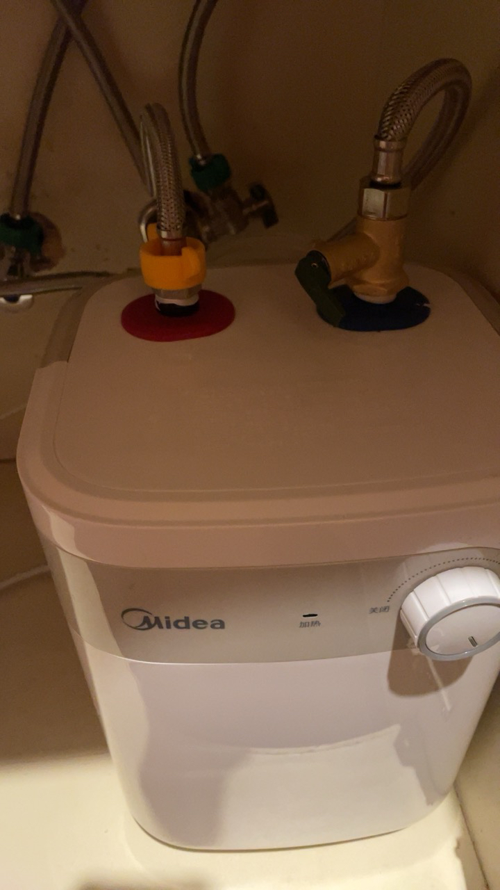 [厨宝TOP]美的(Midea)5升家用Mini小厨宝 F05-15A1(S)上出水1650W速热2级能效 自动补水加热晒单图
