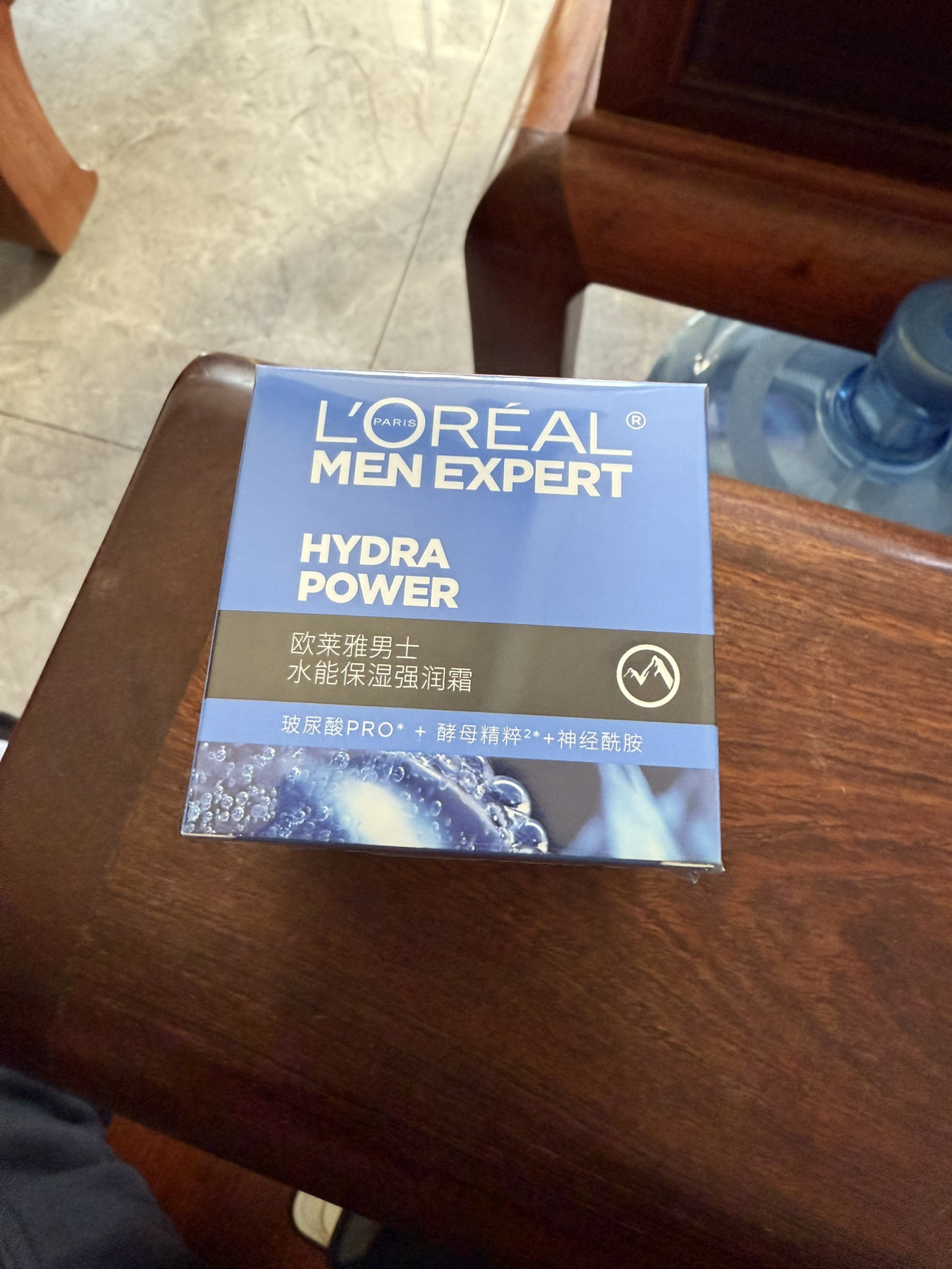 欧莱雅男士水能保湿强润霜50ml(补水保湿乳 滋润营养 舒缓肌肤 男士面霜护肤霜)晒单图