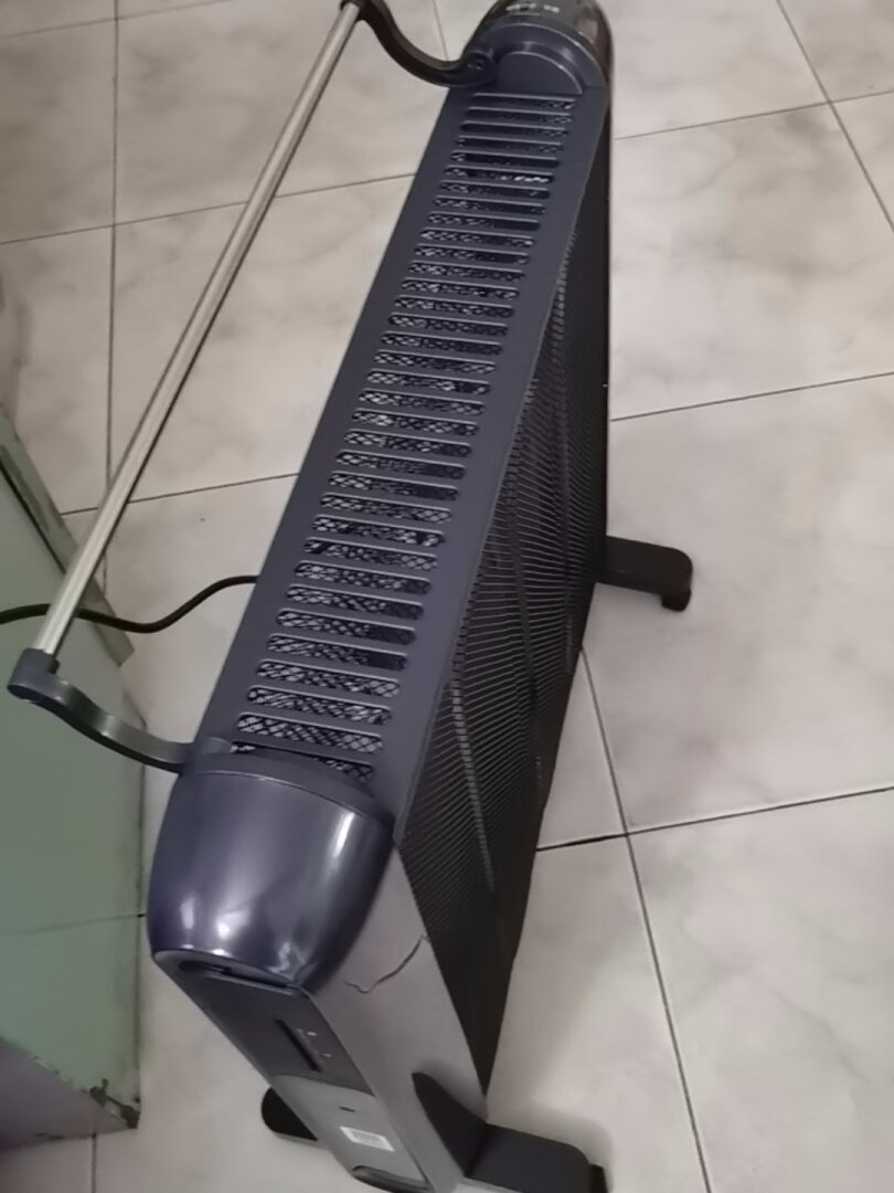 格力(GREE) 取暖器家用暖气遥控取暖气加湿无光防烫电热膜速热电暖器 石墨烯速热NDYM-X7021B晒单图