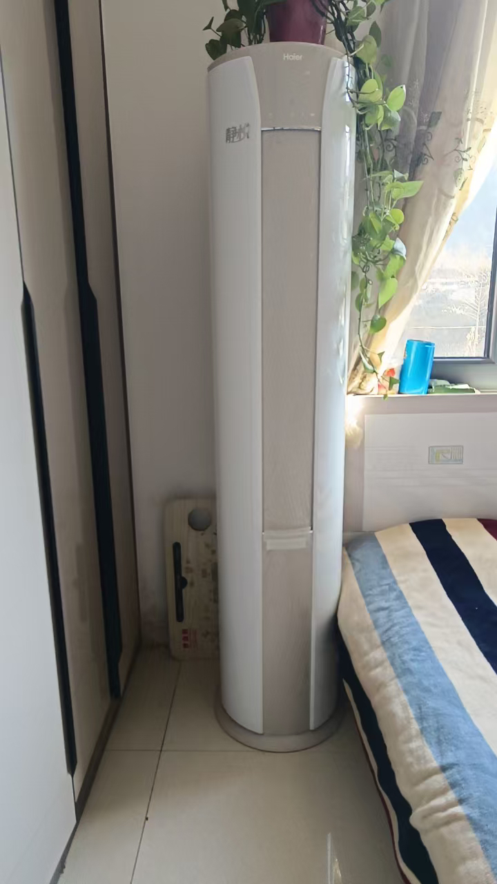 海尔(Haier)3匹静悦变频新1级能效家用空调自清洁立式柜机健康空调KFR-72LW/28KCA81U1(冰雪白)晒单图