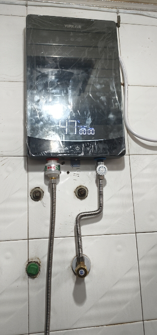 约克(YORK)即热式电热水器YK-DJ7免储水 速热式小型家用厨房发廊淋浴器智能变频恒温7500W晒单图
