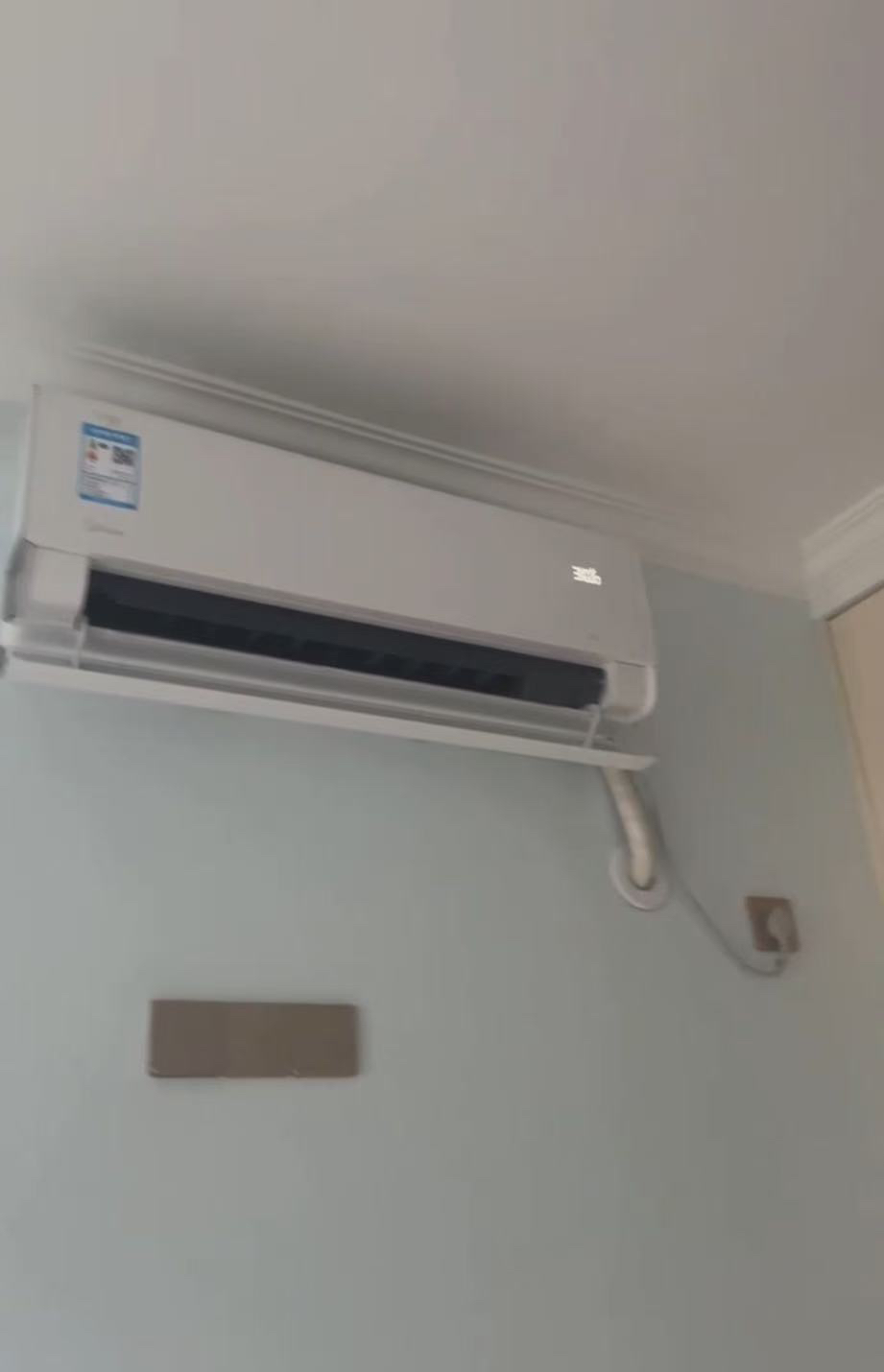 美的空调KFR-35GW/SN1-1 1.5匹1级变频冷暖挂壁式空调晒单图