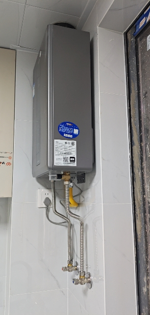 海尔(Haier)16升燃气热水器天然气JSQ31-16KL3PRO 水伺服恒温 降噪节能 WiFi智控 净化抑菌晒单图