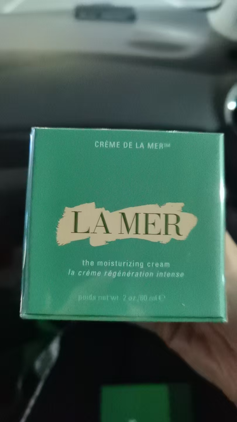 海蓝之谜(LA MER)面霜修护紧致系列海蓝之谜精华面霜(补水保湿 滋润修护)面/霜60ml晒单图