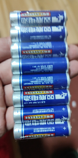 双鹿电池蓝骑士碳性5号8粒 五号干电池AA遥控器玩具钟表用正品空调电视话筒遥控汽车挂闹钟小电池1.5V晒单图