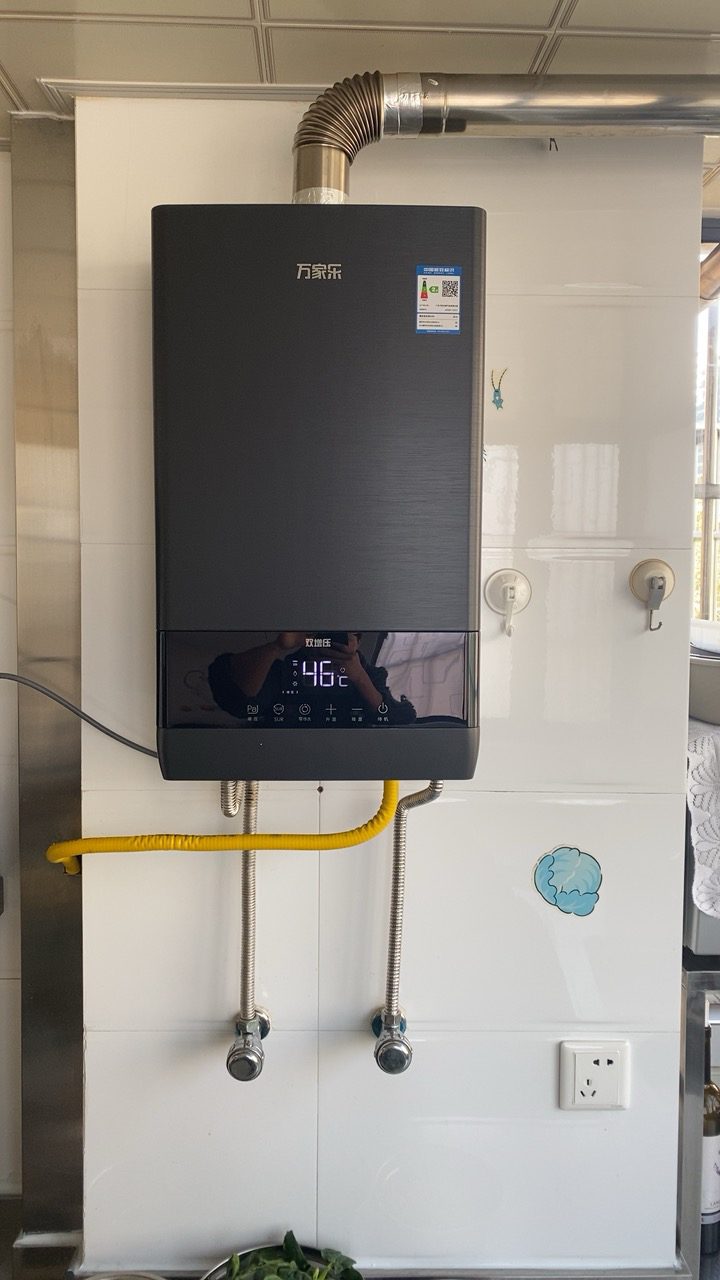 万家乐 13升双增压零冷水热水器 SUR增容13+1L 一键增压启停零波动 APP智控燃气热水器 JSQ26-13TL1晒单图