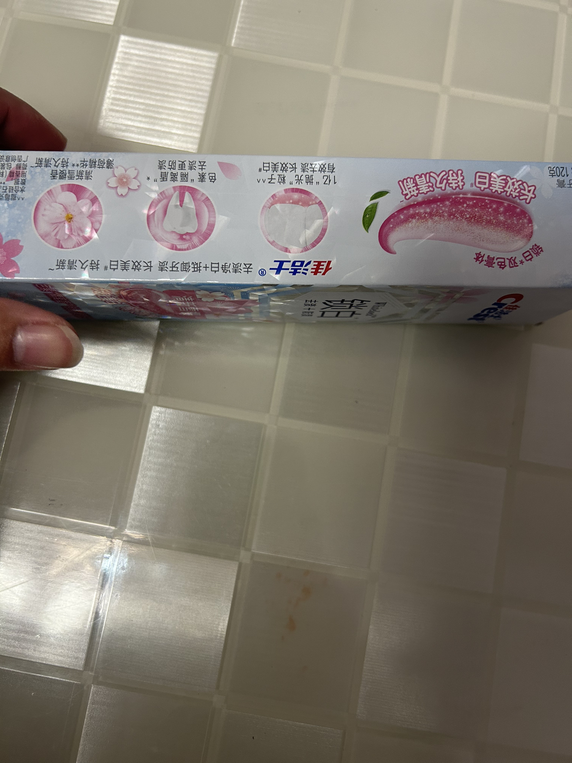 佳洁士双色锁白牙膏 去黄去牙渍防渍含氟清新口气 清新雪樱香85克+35克晒单图