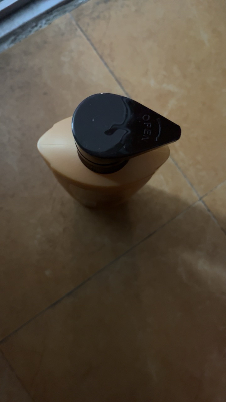 欧莱雅(LOREAL)精油润养润发乳500mL(护发素,深层滋养,干性发质)晒单图