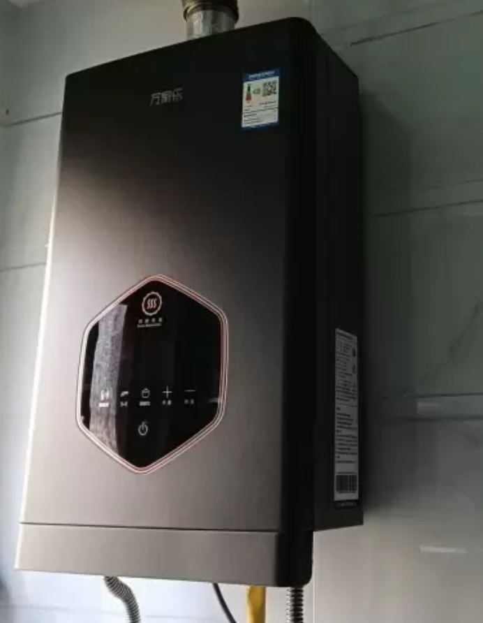 万家乐安睡洗燃气热水器 节能省气 双伺服恒温 SUR增容大水量 家用降噪轻音洗澡天然气16升JSQ30-16TS6晒单图